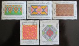 Poštové známky Laos 1988 Dekorativní šablony Mi# 1105-09