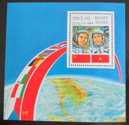 Poštová známka Laos 1983 Lety do vesmíru Mi# Block 97