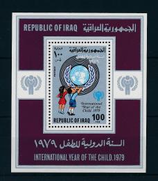 Poštová známka Irak 1977 Medzinárodný rok dìtí Mi# Block 31
