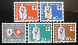 Poštové známky Švýcarsko 1957 Pro patria, Èervený køiž Mi# 641-45 Kat 11€