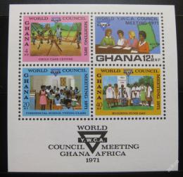 Poštové známky Ghana 1971 Asociace mladých žen Mi# Block 43 