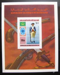 Poštová známka Mauritánia 1976 Vojenská uniforma neperf. Mi# Block 14 B