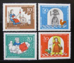 Poštové známky Nemecko 1967 Pohádka Frau Holle Mi# 538-41