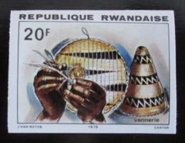 Potov znmka Rwanda 1979 Pleten ko neperf. Mi# 1006 B - zvi obrzok