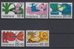 Poštové známky Holandsko 1968 Rozprávky Mi# 905-09
