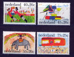 Poštové známky Holandsko 1976 Dìtské kresby Mi# 1088-91