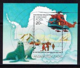 Poštová známka Maïarsko 1987 Prieskum Antarktidy Mi# Block 190