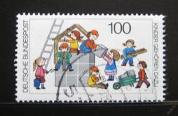 Poštová známka Nemecko 1989 Dìtská sociální péèe Mi# 1435