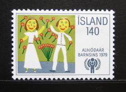 Poštová známka Island 1979 Mezinárodní den dìtí Mi# 543