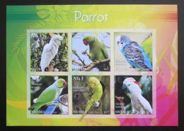 Poštové známky Eritrea 2017 Papagáje neperf. Mi# N/N