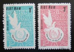 Poštové známky Vietnam 1986 Medzinárodný rok míru Mi# 1741-42
