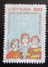 Poštová známka Vietnam 1983 Mezinárodní setkání míru Mi# 1398