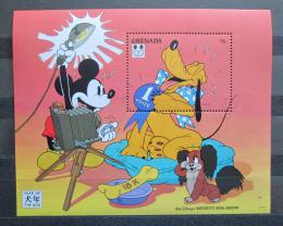 Poštová známka Grenada 1994 Disney, Mickey a Pluto Mi# Block 377