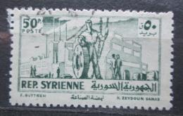 Poštová známka Sýria 1954 Prùmysl Mi# 637