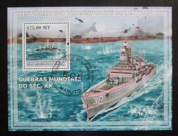 Poštová známka Mozambik 2009 Váleèné lode Mi# Block 237 Kat 10€