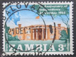 Poštová známka Zambia 1965 Vládní budova, Lusaka Mi# 22