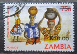 Poštová známka Zambia 1989 Ženy nesoucí vodu pretlaè Mi# 495