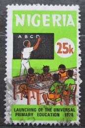 Poštová známka Nigéria 1976 Základní vzdìlání Mi# 322