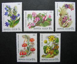 Poštové známky SSSR 1988 Kvety Mi# 5847-51