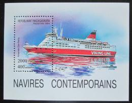Poštová známka Madagaskar 1994 Výletní loï Mi# Block 264