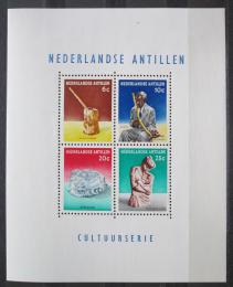 Potov znmky Holandsk Antily 1962 Umenie domorodc Mi# Block 1
