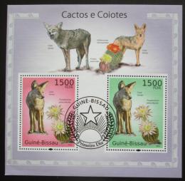 Poštové známky Guinea-Bissau 2010 Kaktusy a kojoti Mi# Block 865 Kat 12€