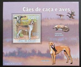 Potov znmka Guinea-Bissau 2009 Lovet psi a kaice DELUXE Mi# 4487 Block - zvi obrzok