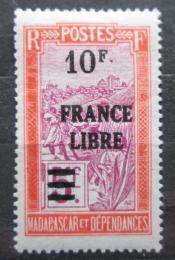 Poštová známka Madagaskar 1943 Pøeprava na nosítkách pretlaè Mi# 302 Kat 18€