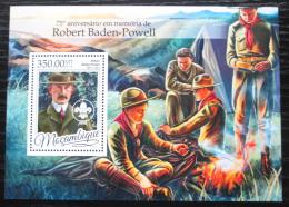 Poštová známka Mozambik 2016 Skauti, Robert Baden-Powell Mi# Block 1181 Kat 20€