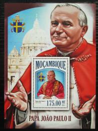 Poštová známka Mozambik 2013 Papež Jan Pavel II. Mi# Block 824 Kat 10€