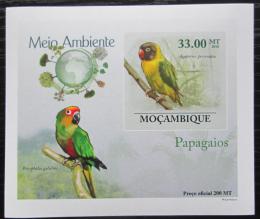 Potov znmka Mozambik 2010 Papagje DELUXE neperf. Mi# 3507 B Block