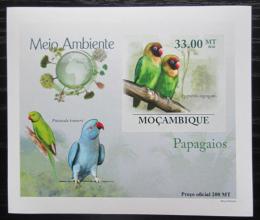 Potov znmka Mozambik 2010 Papagje DELUXE neperf. Mi# 3508 B Block - zvi obrzok