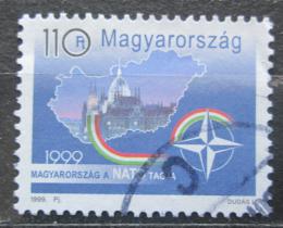 Poštová známka Maïarsko 1999 Vstup do NATO Mi# 4528