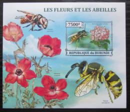 Poštové známky Burundi 2013 Vèely a kvety neperf. Mi# Block 382 B
