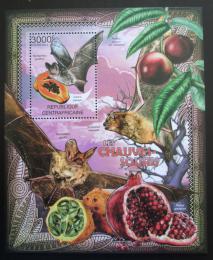 Poštová známka SAR 2012 Netopiere a ovoce Mi# Block 950 Kat 14€