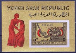 Poštová známka Jemen 1968 Èervený pùlmìsíc, vzácné Mi# Block 69 Kat 15€