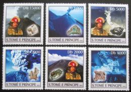 Poštové známky Svätý Tomáš 2003 Minerály a sopky Mi# 1981-86 Kat 11€