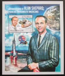 Poštová známka Mozambik 2013 Alan Shepard, kozmonaut Mi# Block 764 Kat 10€