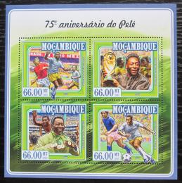 Poštové známky Mozambik 2015 Pelé, futbalista Mi# 7800-03 Kat 15€