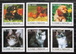 Poštové známky Svätý Tomáš 2003 Psy a maèky Mi# 2118-23 Kat 10€