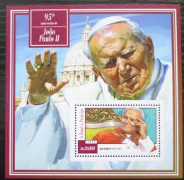 Poštová známka Svätý Tomáš 2015 Papež Jan Pavel II. Mi# Block 1063 Kat 8.50€ 