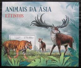 Poštová známka Mozambik 2012 Vyhynulá fauna Ázia Mi# Block 620 Kat 10€