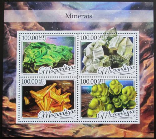Poštové známky Mozambik 2016 Minerály Mi# 8739-42 Kat 22€