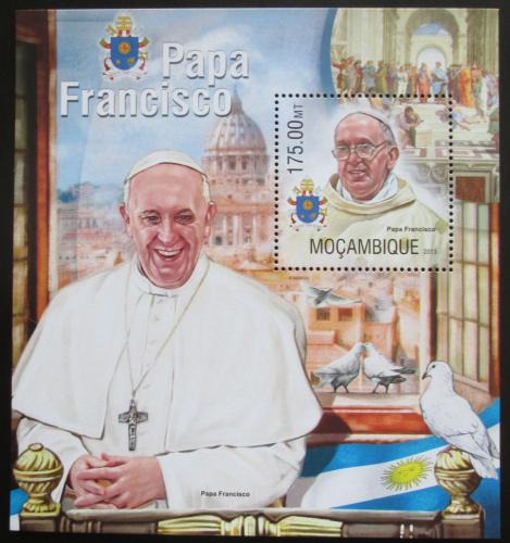 Poštová známka Mozambik 2013 Papež František Mi# Block 790 Kat 10€