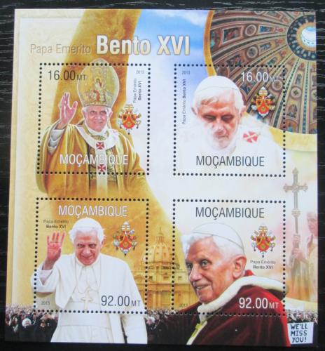 Poštové známky Mozambik 2013 Papež Benedikt XVI. Mi# 6747-50 Kat 13€