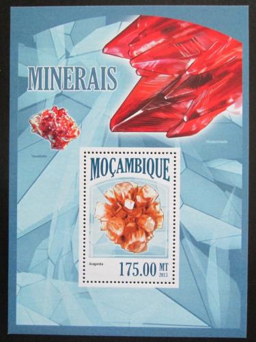 Poštová známka Mozambik 2013 Minerály Mi# Block 798 Kat 10€