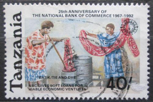 Poštová známka Tanzánia 1992 Ženy barvící látku Mi# 1245