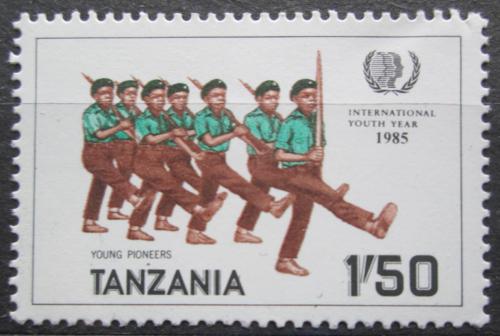 Poštová známka Tanzánia 1986 Mladí pionýøi Mi# 288