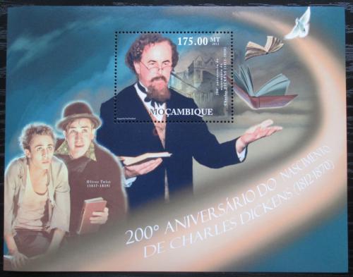 Poštová známka Mozambik 2012 Charles Dickens, spisovatel Mi# Block A 590 Kat 10€ 