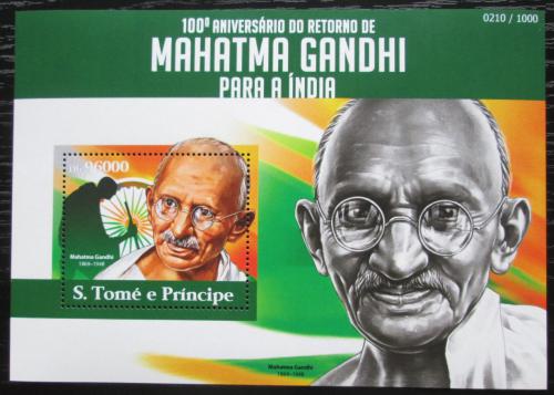 Poštová známka Svätý Tomáš 2015 Mahátma Gándhí Mi# Block 1101 Kat 10€